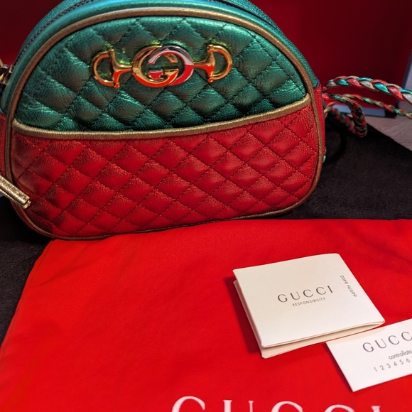 Gucci Trapuntata Quilted Metallic Calfskin Leather Crossbody Bag - Picture 2 of 6